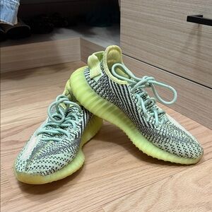 Adidas Yeezy neon woman